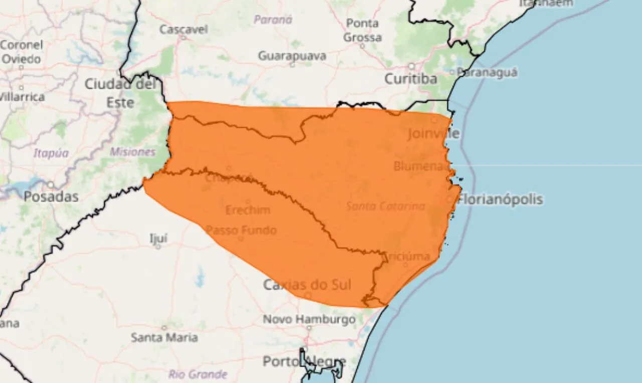 o mapa mostra as &aacute;reas em alerta laranja para tempestade